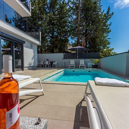 Apartment Modernes 500 Meter Zum Sandstrand *