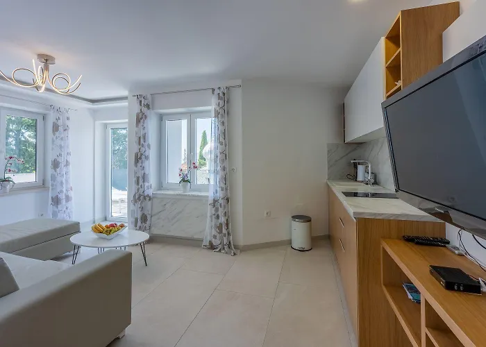Modernes 500 Meter Zum Sandstrand Apartment *